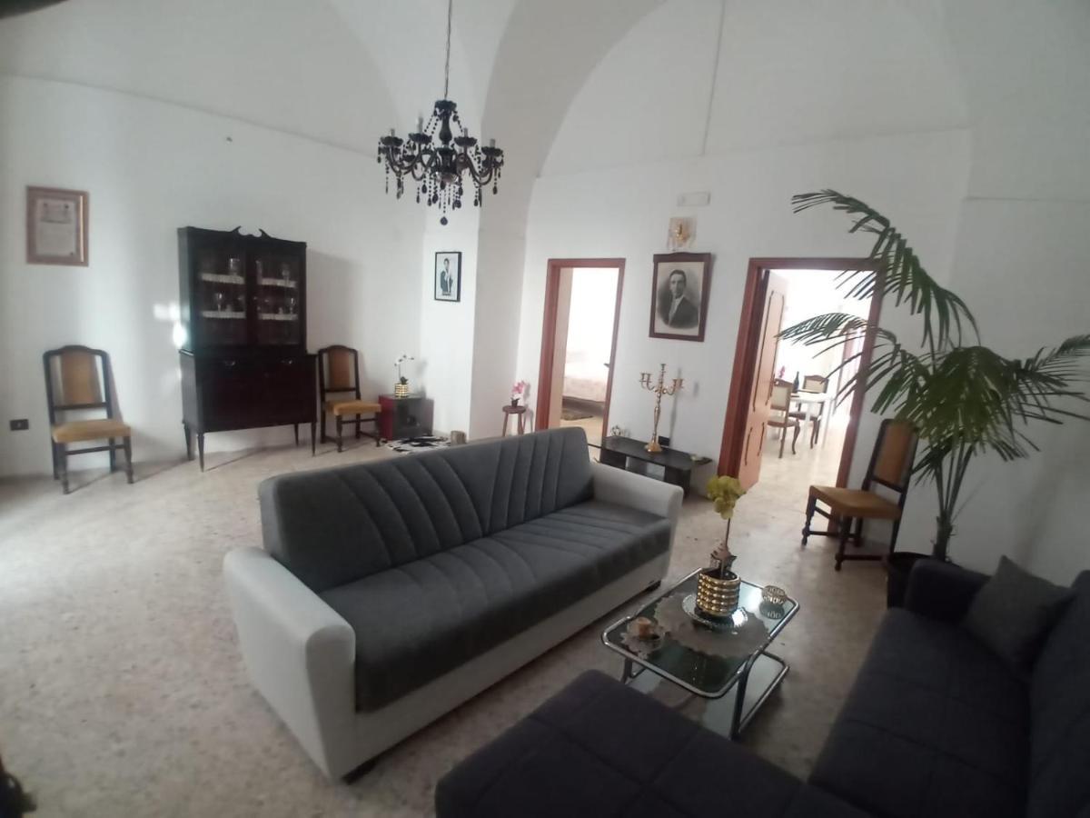 Casa Vacanza Nonna Emma Lizzano (Apulia) Exterior foto